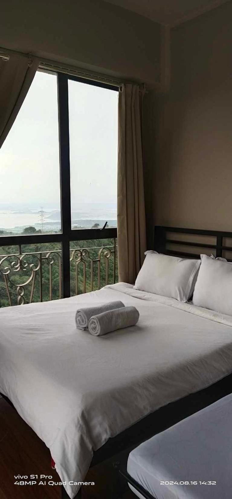 Splendido Tagagtay Taal Lake Staycation Free Parking Netflix No Free Pool Tagaytay City Exterior foto